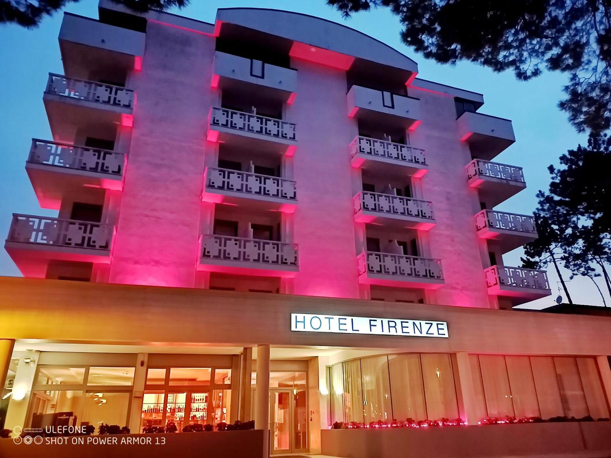 Hotel Firenze Bibione Eksteriør billede